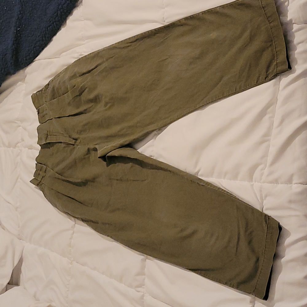 Forever 21 brand High-Waisted "Mom Khakis"